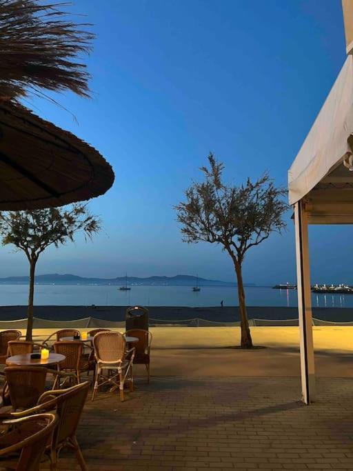 Appartement Cosy Bord De Mer L'Escala Exterior photo